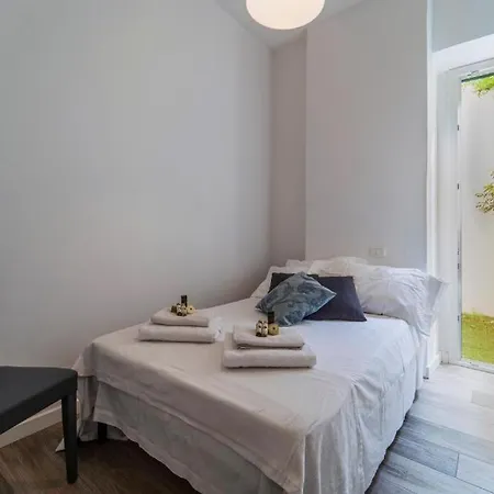 Gard Apartment *